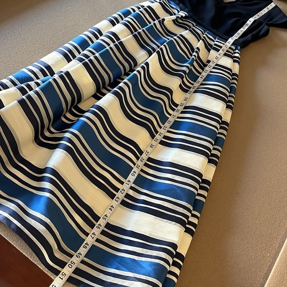 THEIA Couture Stripe Jacquard T-Dress TH882641 -Size 2 - Picture 13 of 14